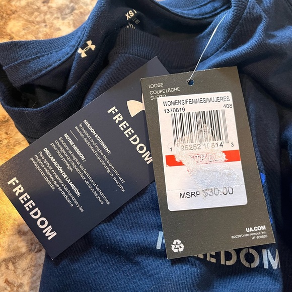 NWT Under Armour tee womens XS Freedom USA flag blue patriotic shirt the classic - Picture 5 of 11